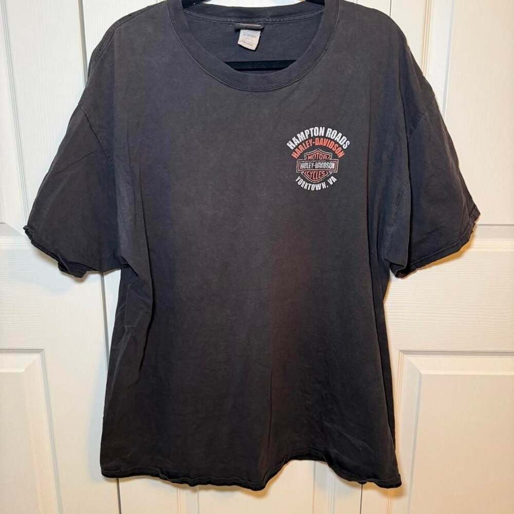 Harley-Davidson Hampton Roads Yorktown VA Distressed T-Shirt
